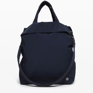 LULULEMON ON MY LEVEL BAG *19L